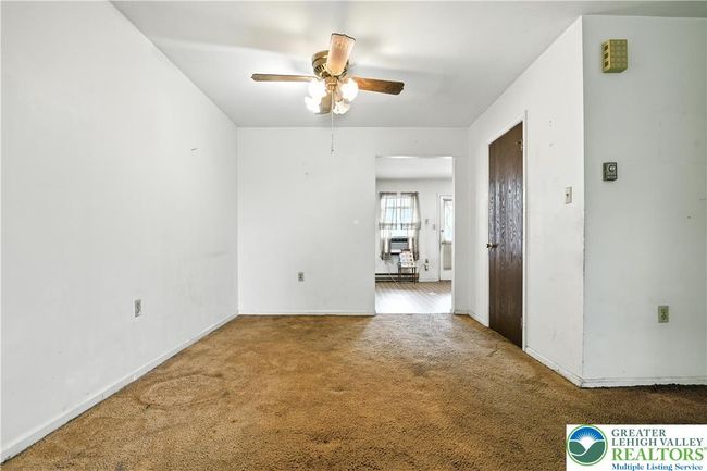 2818 Klein St, Townhouse with 3 bedrooms, 2 bathrooms and null parking in Allentown PA | Image 12