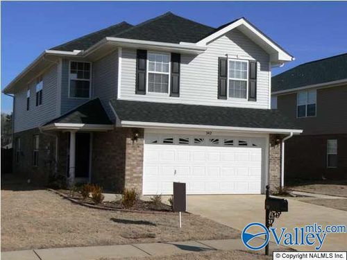 242 Shadow Ct Sw, Huntsville, AL, 35824-2533 | Card Image