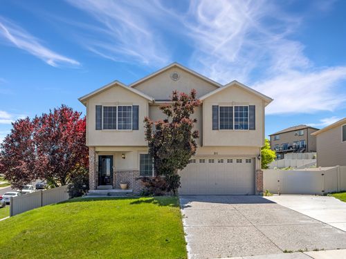 211 W Kestrel Dr, Saratoga Springs, UT, 84045-6010 | Card Image