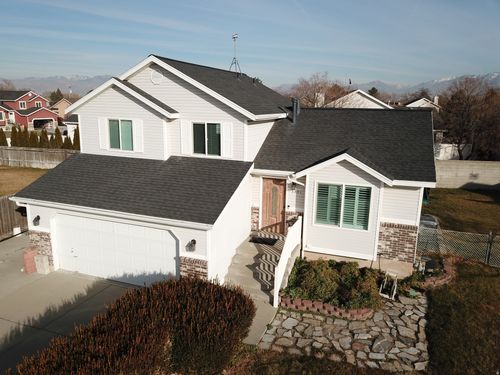 3341 S Mindy Cir, West Valley City, UT, 84120-1779 | Card Image