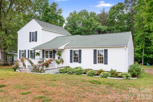 1823 N Ingleside Farm Rd, Iron Station, NC, 28080-9606 | Card Image