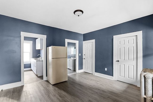 726 2 Nd St, Home with 8 bedrooms, 5 bathrooms and 3 parking in Fall River MA | Image 27