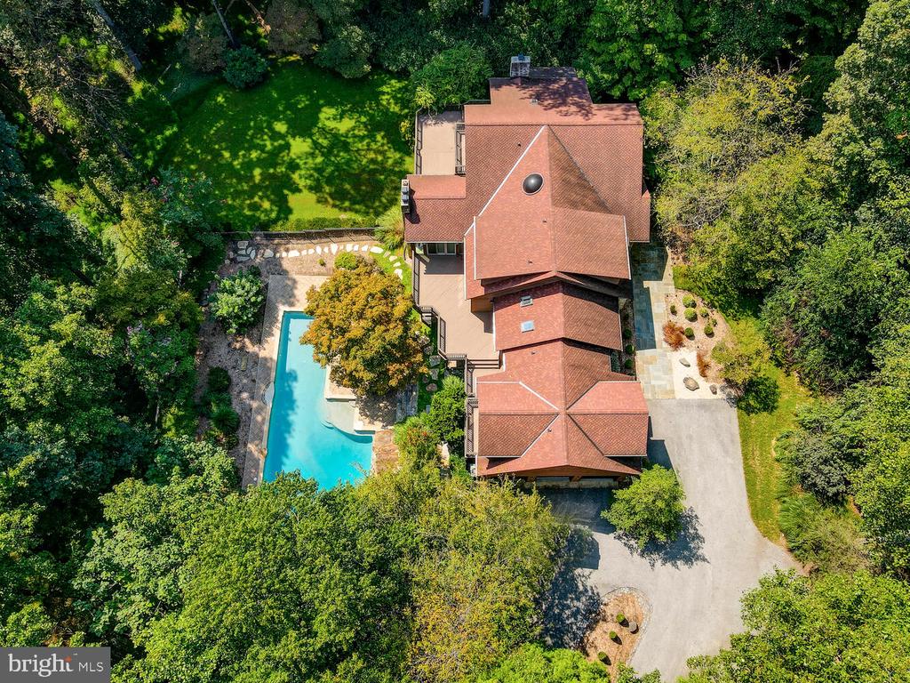 Cool Spring Ct, Lutherville Timonium, MD 21093