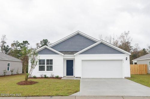 635 Avington Ln Ne, Leland, NC, 28451-0407 | Card Image