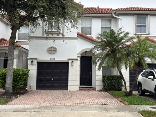 7862 Nw 109th Path, Doral, FL, 33178-6022 | Card Image