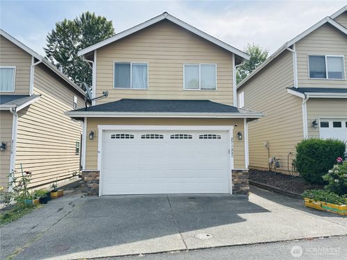 27120 105th Pl Se, Kent, WA, 98030-8012 | Card Image