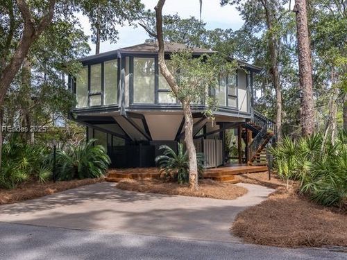 2065 Deer Island Rd, Hilton Head Island, SC, 29928-4342 | Card Image