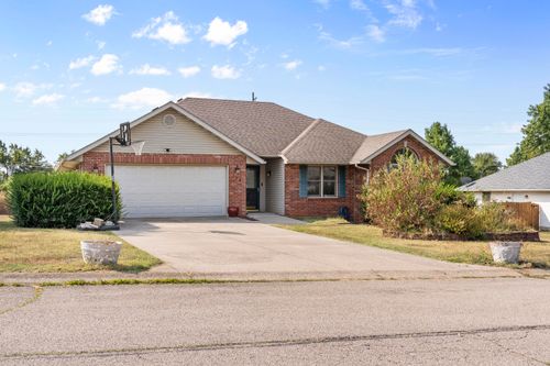 328 Driftwood Dr, Lebanon, MO, 65536-4421 | Card Image