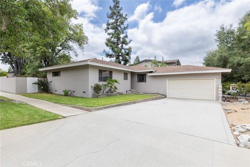 3026 Lansbury Ave, Claremont, CA, 91711-4144 | Card Image