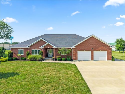 8702 Baker Rd, Versailles, OH, 45380-9403 | Card Image
