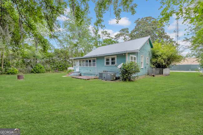 203 E 5 Th St, House other with 3 bedrooms, 1 bathrooms and null parking in Woodbine GA | Image 6