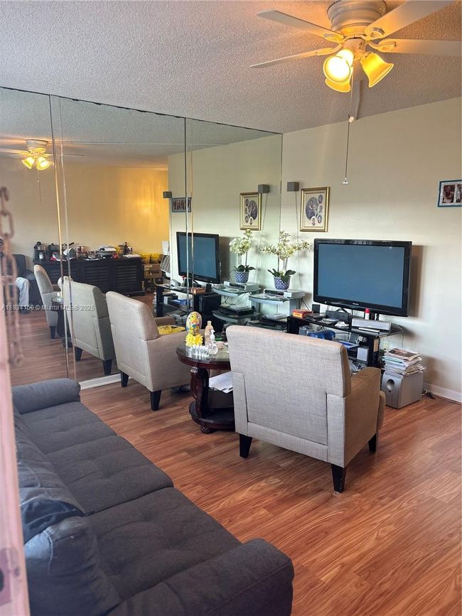 APT-307B - 1301 Sw 134 Th Way, Condo with 1 bedrooms, 1 bathrooms and null parking in Pembroke Pines FL | Image 19