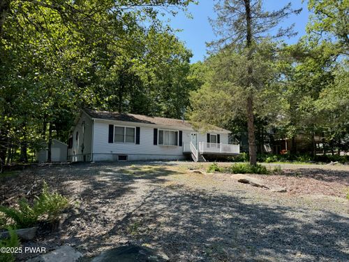 216 Powderhorn Dr, Lackawaxen, PA, 18435-7796 | Card Image