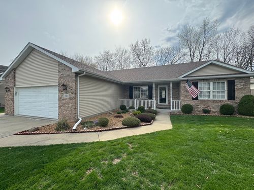 541 Hollyberry Ln, Bourbonnais, IL, 60914-4589 | Card Image