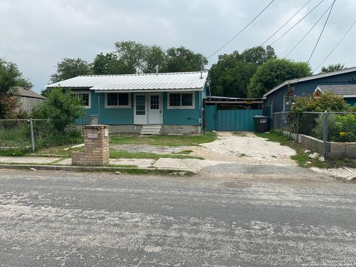1222 Brighton, San Antonio, TX, 78211-1650 | Card Image