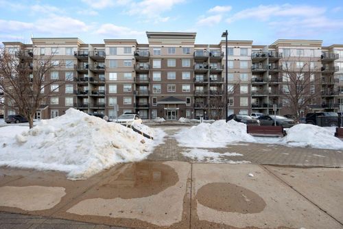 304-136A Sandpiper Road, Fort Mcmurray, AB, T9K0J7 | Card Image