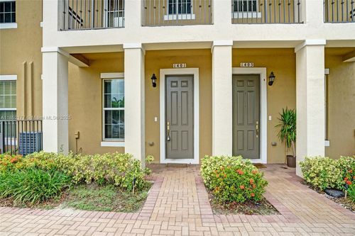 1401-1401 Sw 147th Ter, Pembroke Pines, FL, 33027-6187 | Card Image