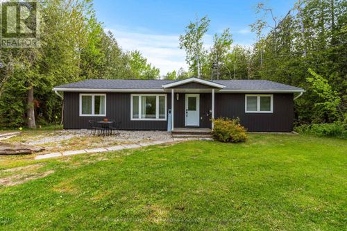 7221 Highway 6 Road, Northern Bruce Peninsula, ON, N0H2T0 | Card Image