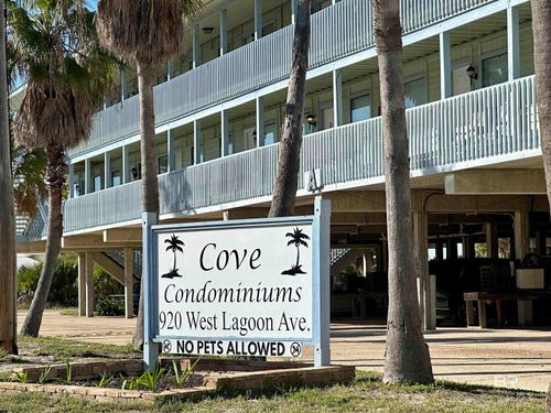 102-920 W Lagoon Ave, Gulf Shores, AL, 36542-6352 | Card Image