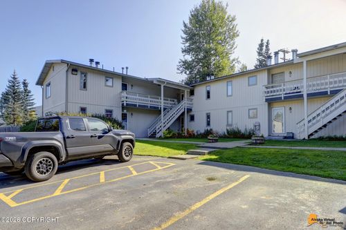 4-8070 Giddeon Cir, Anchorage, AK, 99504-2865 | Card Image