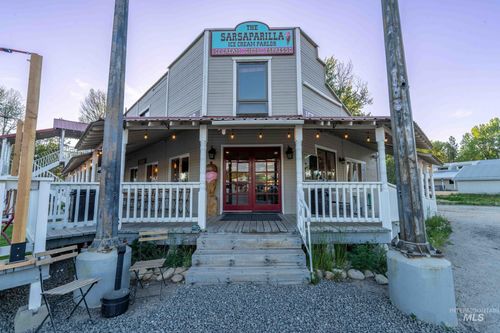 101 Montgomery St, Idaho City, ID, 83631-5004 | Card Image