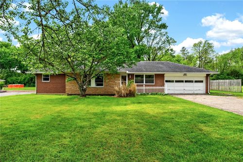 9860 Wolf Creek Pike, Dayton, OH, 45426 | Card Image