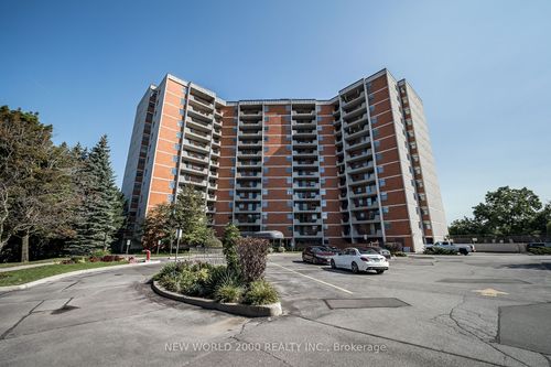 410-7811 Yonge St, Thornhill, ON, L3T4S3 | Card Image