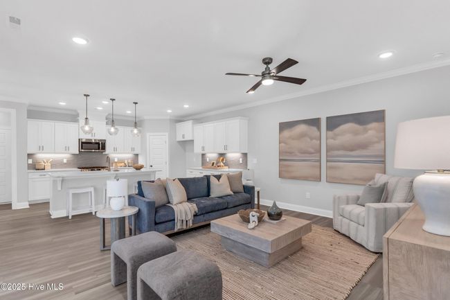 Similar Home | Image 5