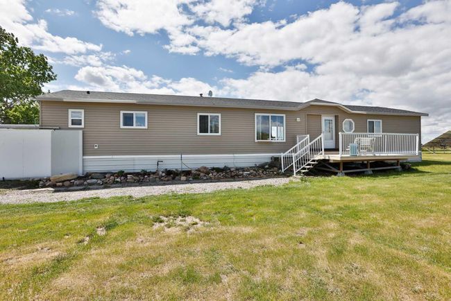 3.43 Acres, House other with 4 bedrooms, 3 bathrooms and null parking in Raymond AB | Image 36