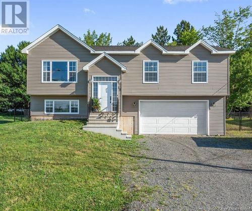 25 Chad Cres, Salisbury, NB, E4J3N4 | Card Image
