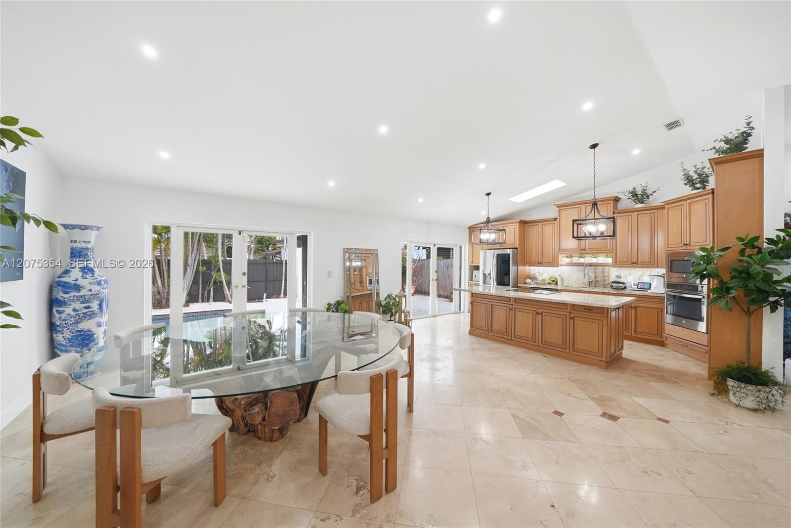 Residential Lease in Miami 3