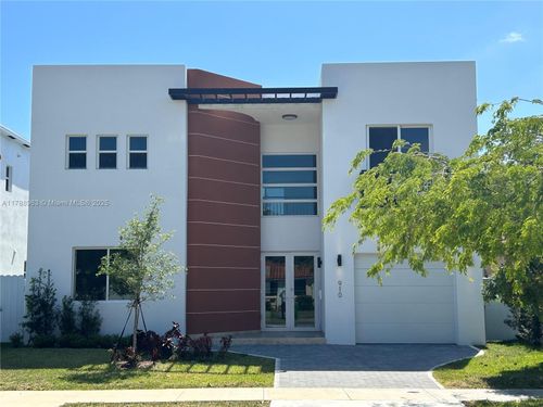 910 Sw 24th Rd, Miami, FL, 33129-1833 | Card Image