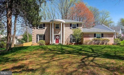 701 Ridge Dr, MCLEAN, VA, 22101-1621 | Card Image