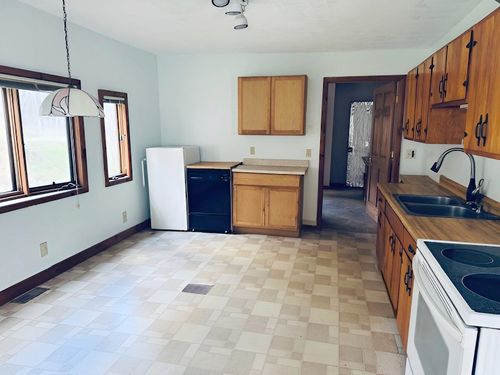 203 Tunnel Brook Rd, Hancock, VT, 05748-9816 | Card Image