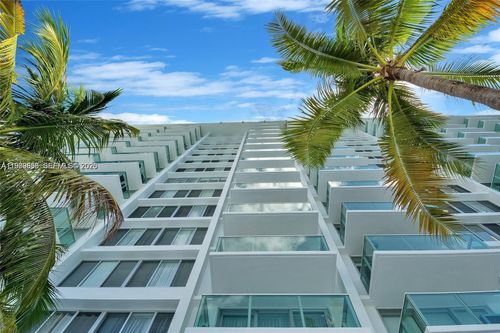 apt-110-1000 West Ave, Miami Beach, FL, 33139-4701 | Card Image