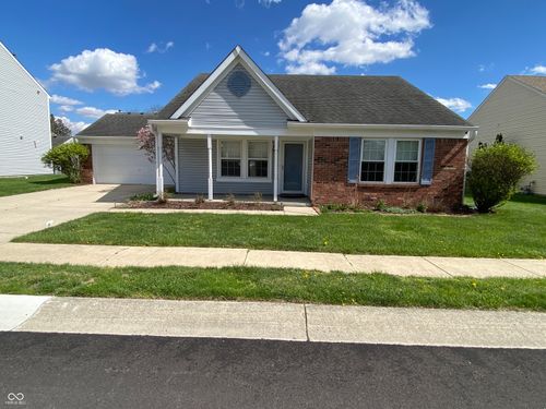 11229 Spring Blossom Ln, Fishers, IN, 46038-2984 | Card Image