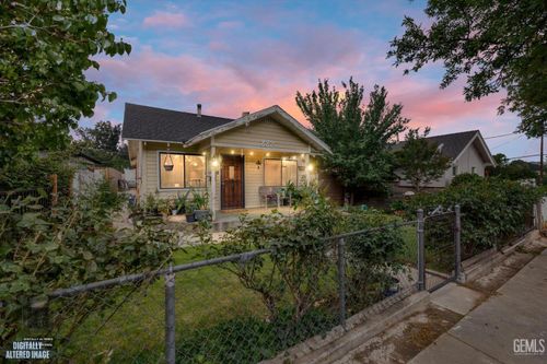 222 W E St, Tehachapi, CA, 93561-1610 | Card Image