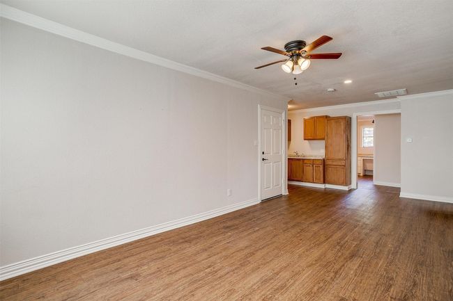 2309 Honeysuckle Ave, House other with 3 bedrooms, 2 bathrooms and null parking in Fort Worth TX | Image 25