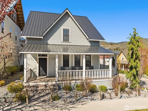 507 Porcupine Ln, Chelan, WA, 98816-3301 | Card Image