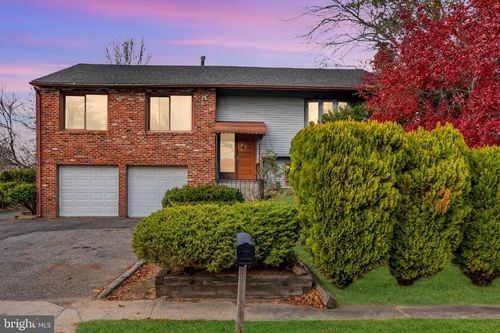 22 Pershing Ln, SICKLERVILLE, NJ, 08081-1819 | Card Image