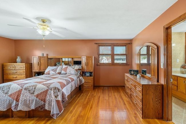 6 Saint Peters Ln, House other with 3 bedrooms, 3 bathrooms and 4 parking in Gloucester MA | Image 26