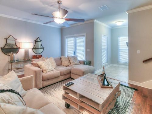 4d-3100 Fairfield Ave, Shreveport, LA, 71104-4139 | Card Image