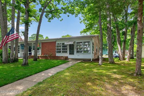 f-91F Buckingham Drive, Lakewood, NJ, 08701 | Card Image