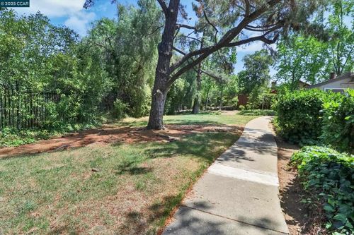 apt-g-1598 Schenone Ct, Concord, CA, 94521-3214 | Card Image