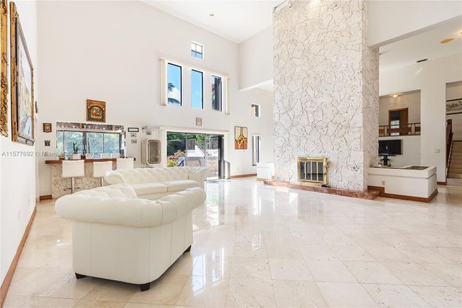 8001 Los Pinos Blvd, House other with 4 bedrooms, 4 bathrooms and null parking in Coral Gables FL | Image 7