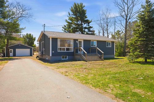 1316 Highway 1, East Kingston, NS, B0P1R0 | Card Image
