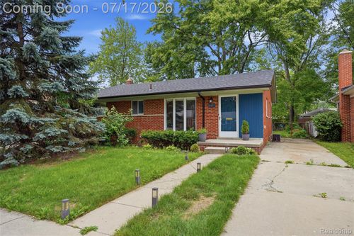 29697 Spoon Ave, Madison Heights, MI, 48071-4436 | Card Image