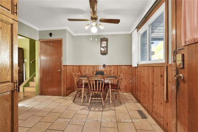 135 Nash Rd N, House other with 3 bedrooms, 2 bathrooms and 5 parking in Hamilton ON | Image 13