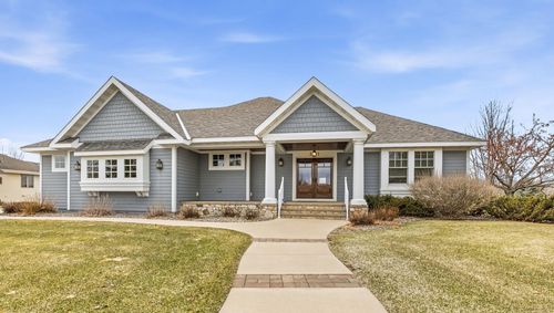 3537 Wildflower Rd S, Saint Cloud, MN, 56301-6242 | Card Image