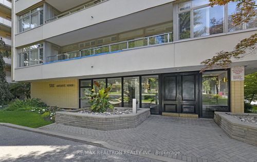 501-581 Avenue Rd, Toronto, ON, M4V2K4 | Card Image